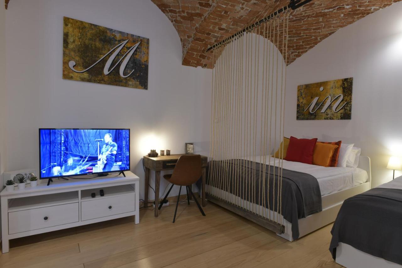 Apartment Azalea Zagreb Exteriör bild